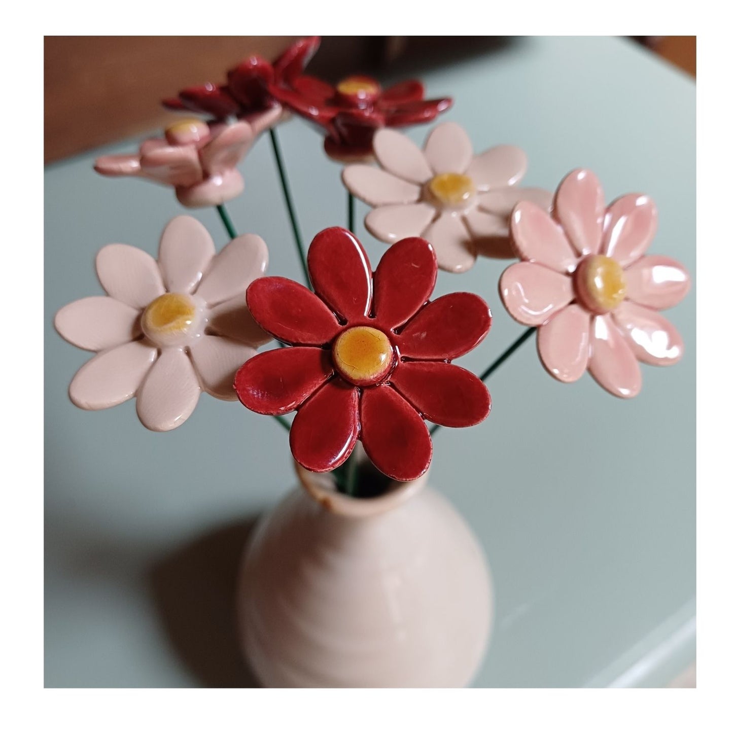 Fleur en céramique - bouquet de marguerites