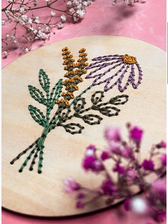 Kit de Broderie sur bois – Bouquet printanier
