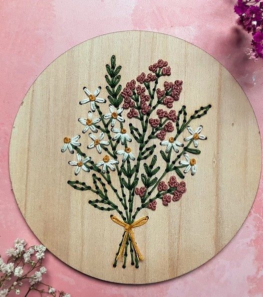 Kit de Broderie sur bois – Décoration florale