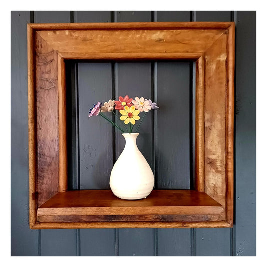 Le cadre étagère en bois recyclé