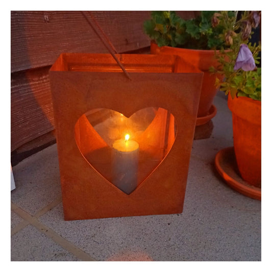 Lanterne coeur avec parois en verre