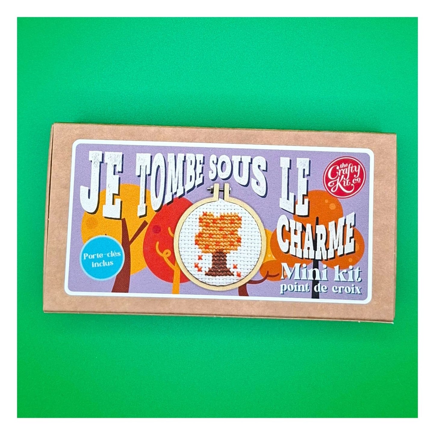 Mini kit point de croix – Je tombe sous le charme (porte-clés inclus) 🍂