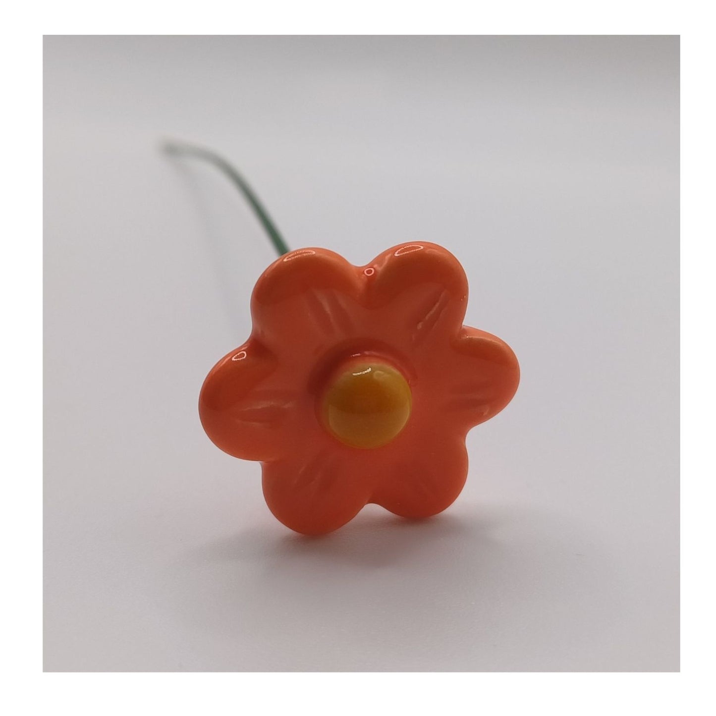Fleur en céramique -fleur de fraisier