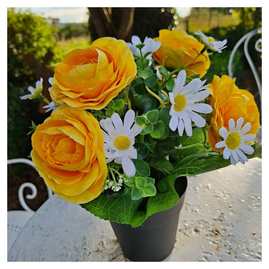 Composition florale - pivoines jaunes