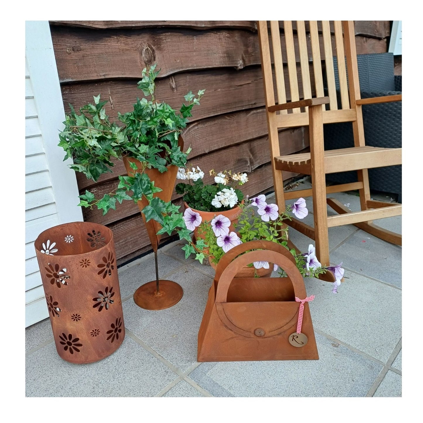 Lanterne à fleurs - métal rouillé - 35 cm de haut