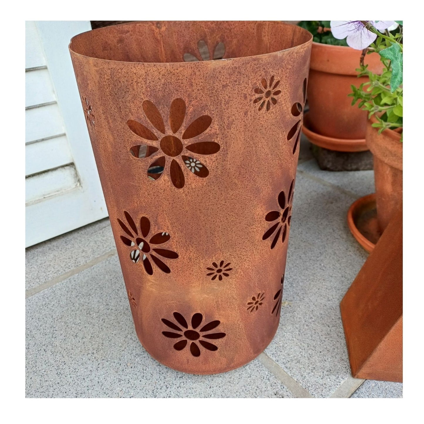 Lanterne à fleurs - métal rouillé - 35 cm de haut