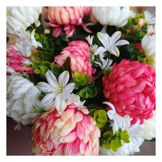 Composition florale de chrysanthème - hauteur 44 cm